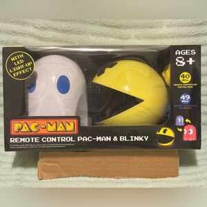 Remote Control PAC-Man & Blinky Set - Yellow and White NIB